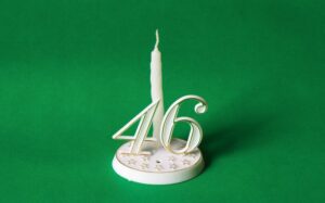 Cyferka plastikowa biała